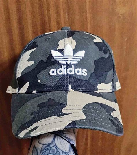 gorra adidas camuflada